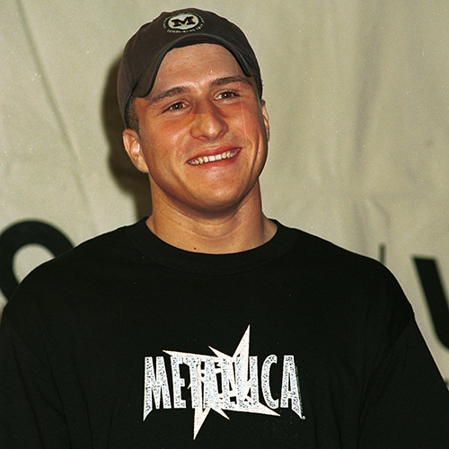 Versión 1.12: Napster vs. Napster Versión 1.12: Napster vs. Napster