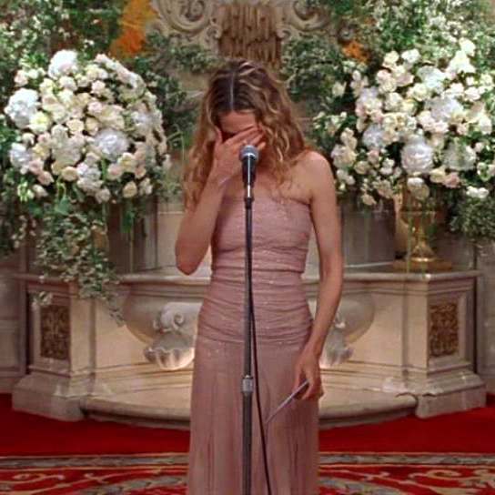 Episodio #9: S02E05-07 4 mujeres y 1 funeral / El baile del pollo